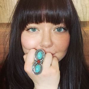 Meet your Posher, Logan